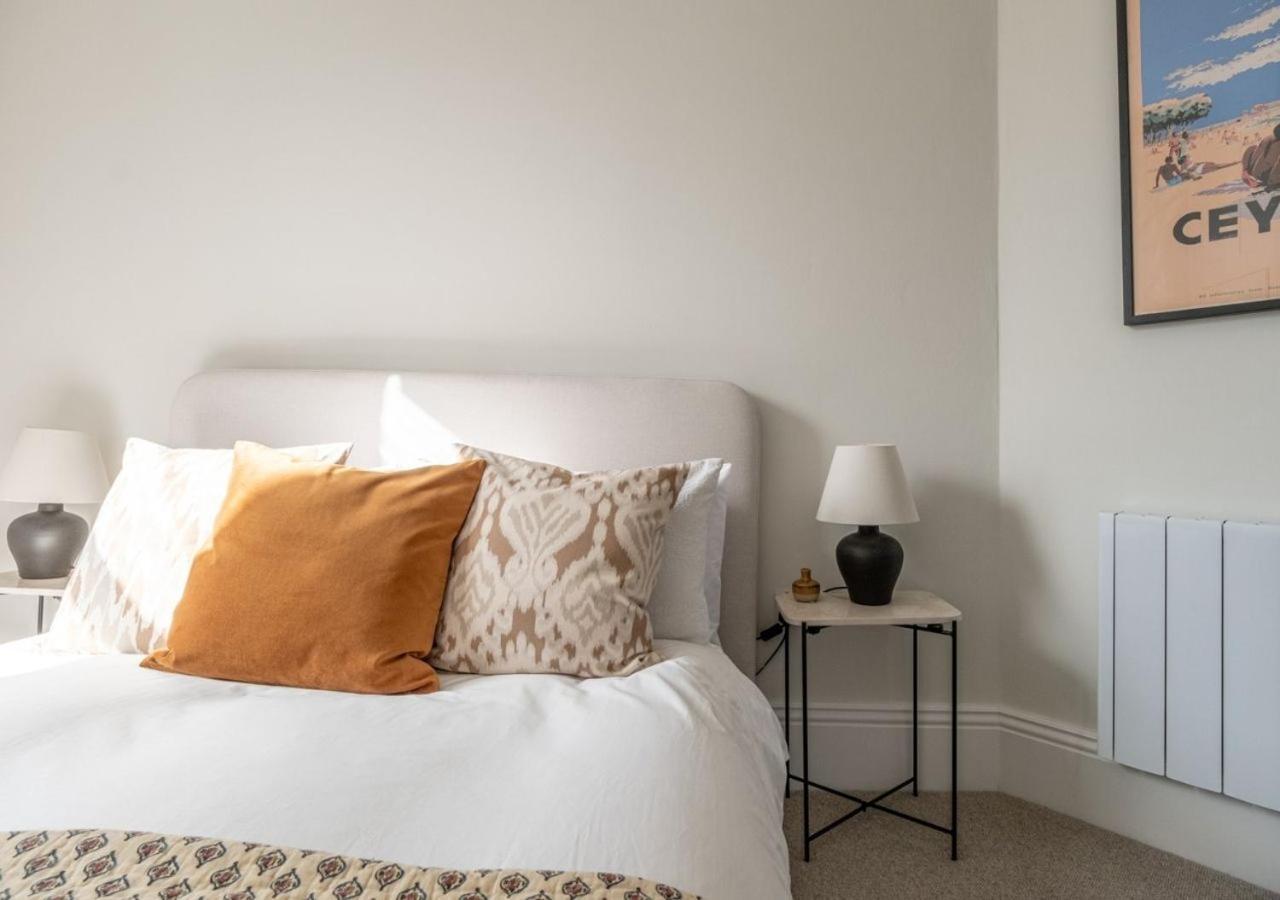 Hitchmans Mews - Stunning 2Bd In Chipping Norton! Apartment Exterior photo